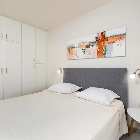 Pivas Guest house