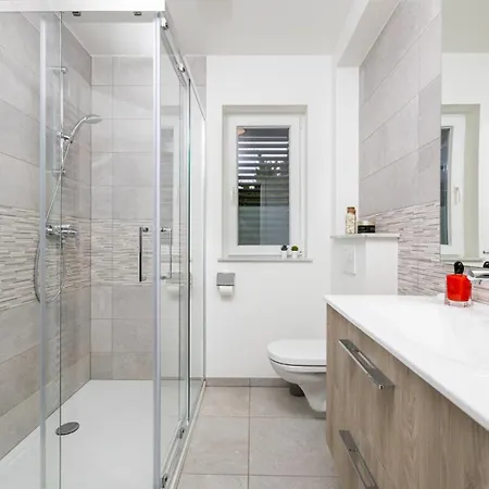 Pivas بيت ضيافة 3*