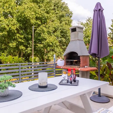 Pivas Pensionat Malinska